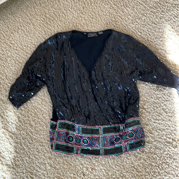 Maria Garri 2 piece vintage 90s black sequin top and skirt ensemble. Size med - Picture 3 of 5